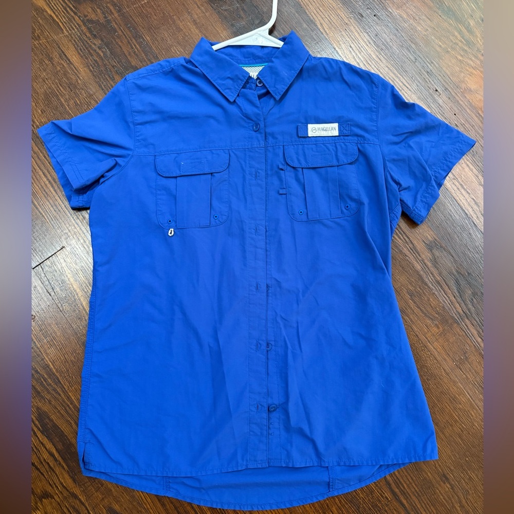 Women’s Magellan fish gear button down shirt royal blue.